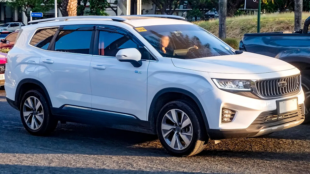 Geely Okavango SUV